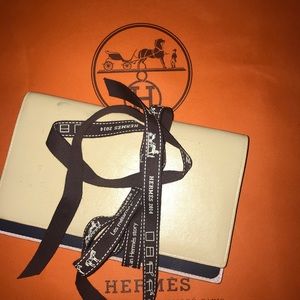 💯% Authentic Hermès Planner Checkbook Agenda